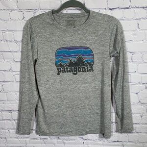 Patagonia Womens Capilene Cool Daily Long Sleeve Top Gray Size S Outdoor Graphic